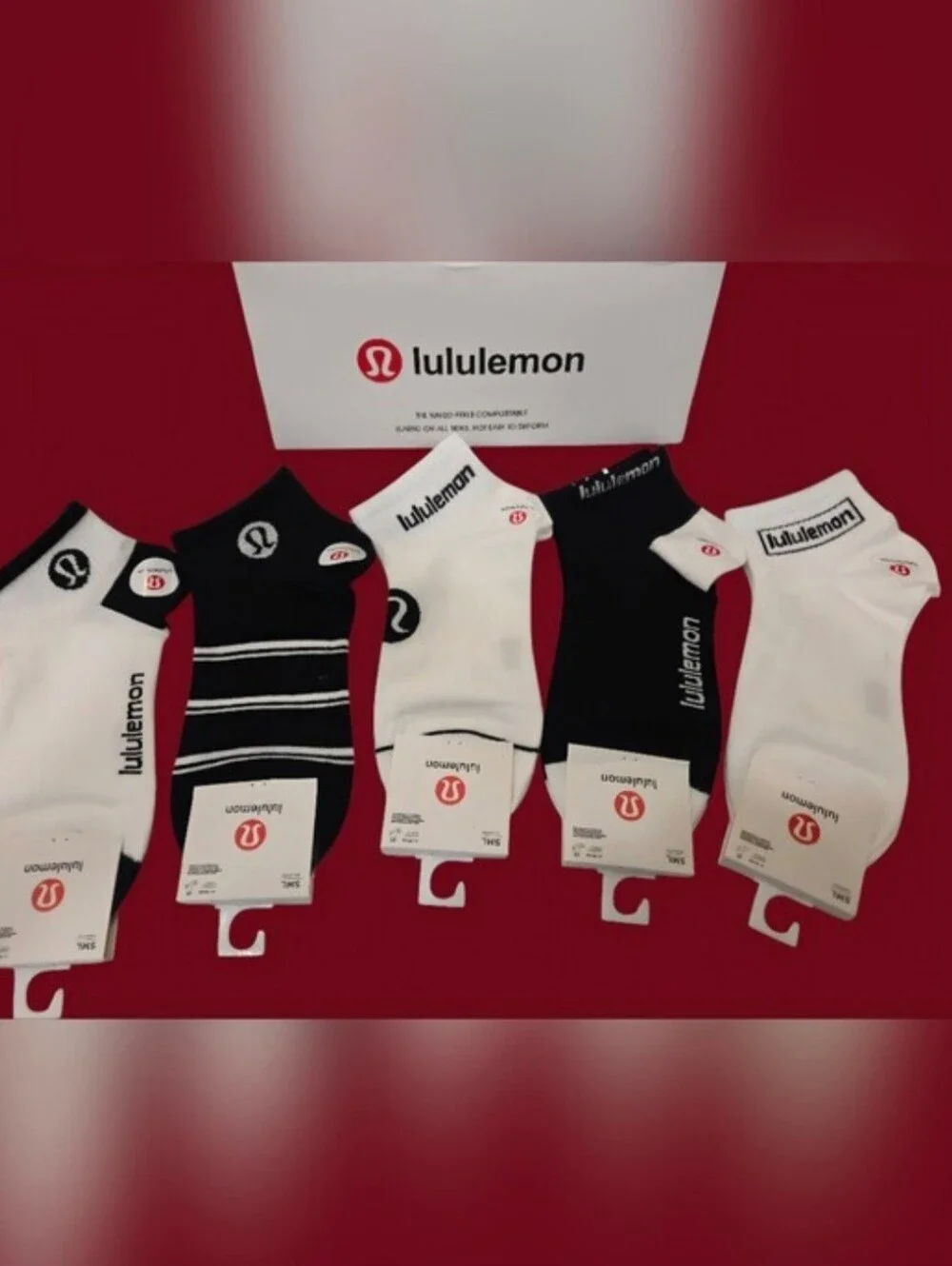 Lululemon Womens Logo Ankle Socks Small BNWT With Box5 Pair Black & White